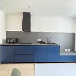 Slataper 19 Tirabora Short Rent, Con Parcheggio Privato * Trieste