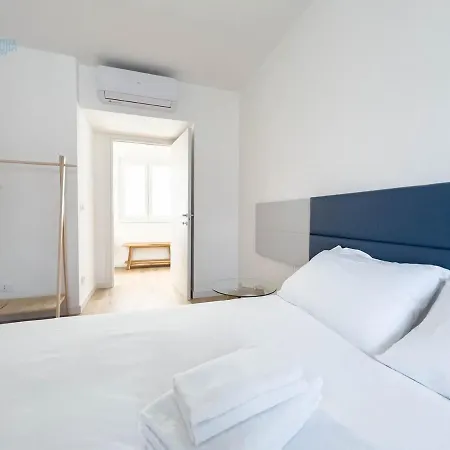 Slataper 19 Tirabora Short Rent, Con Parcheggio Privato 公寓 的里雅斯特
