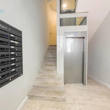 Slataper 19 Tirabora Short Rent Appartamento Trieste