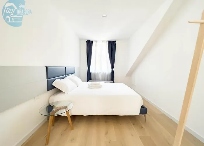 Slataper 19 Tirabora Short Rent